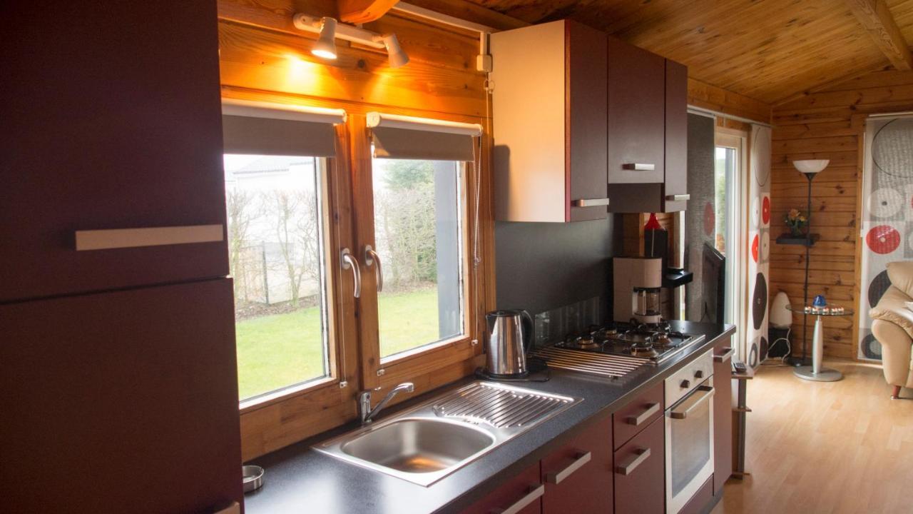 Chaletparc Krabbenkreek Zeeland - Chalet 130 Sint Annaland Bagian luar foto