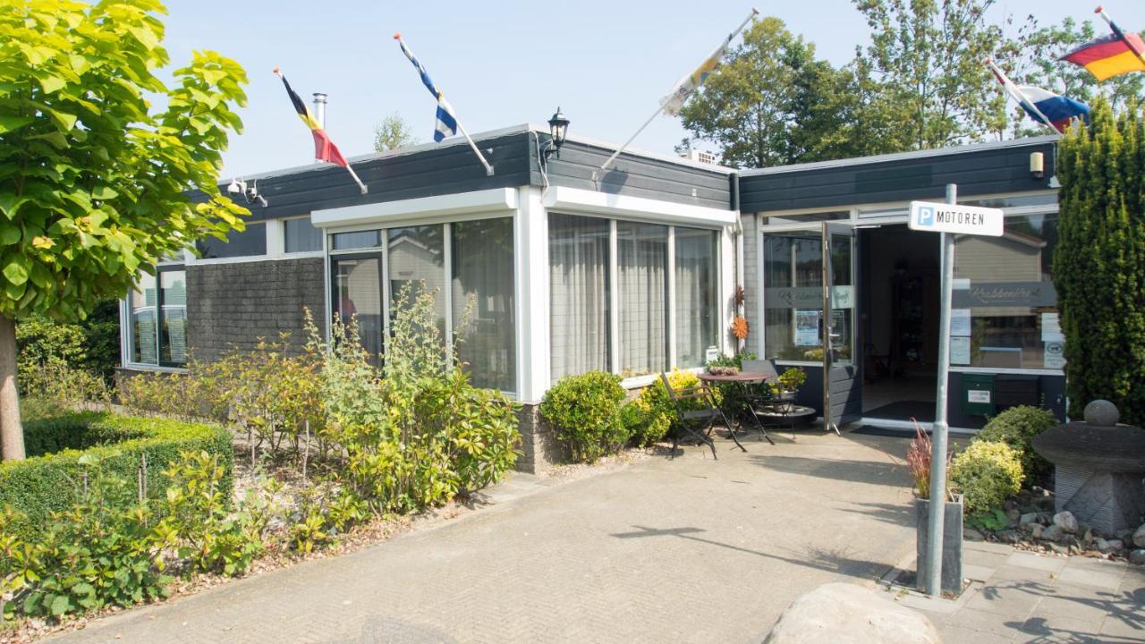 Chaletparc Krabbenkreek Zeeland - Chalet 130 Sint Annaland Bagian luar foto
